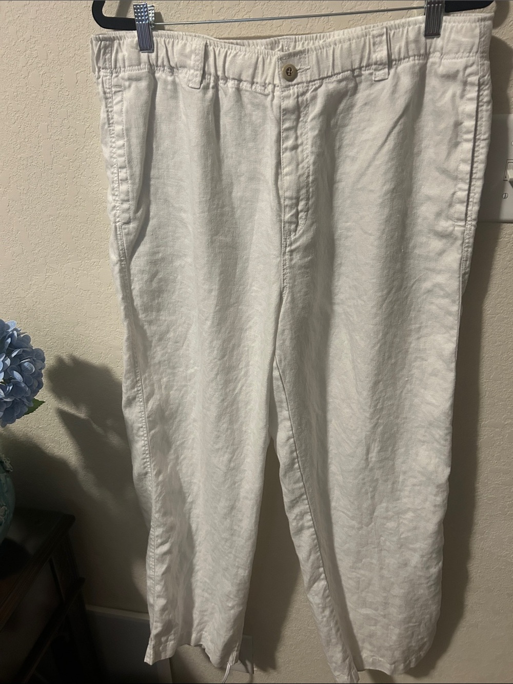 Tommy Bahama Relax Linen white